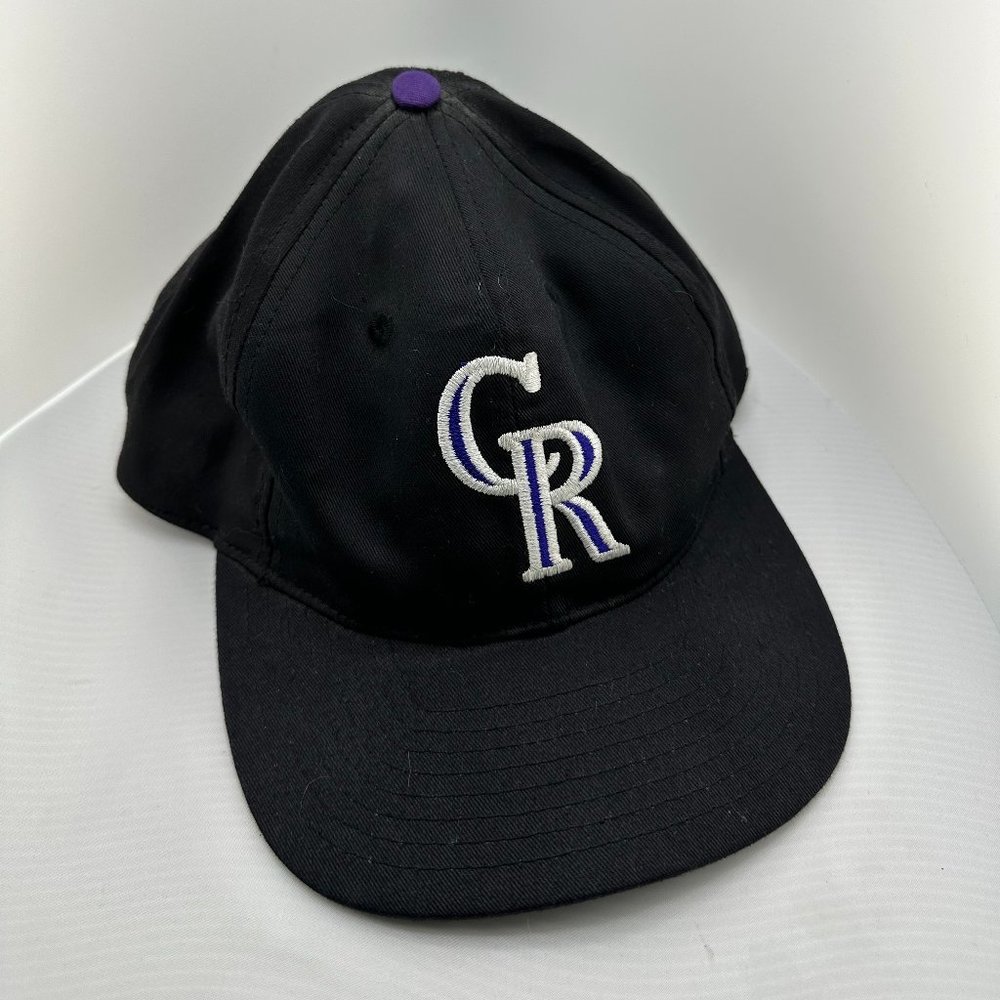 Vintage 90s Colorado Rockies Snapback Black Hat